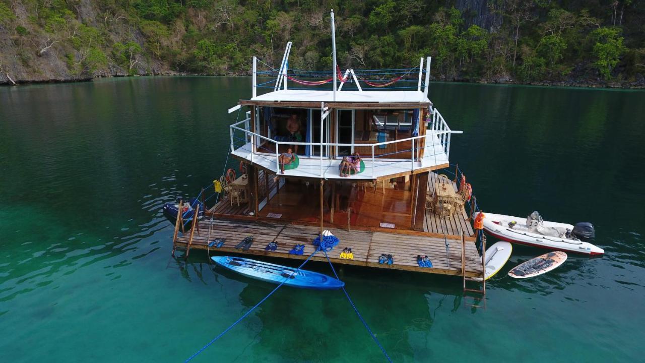 Paolyn Houseboats Coron Island Hotel Exterior photo